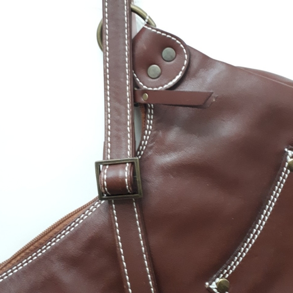 Matteo Mio | Leather Crossbody Purse - Picture 5 of 8